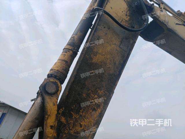 小臂整體左后（工作和回轉(zhuǎn)裝置）