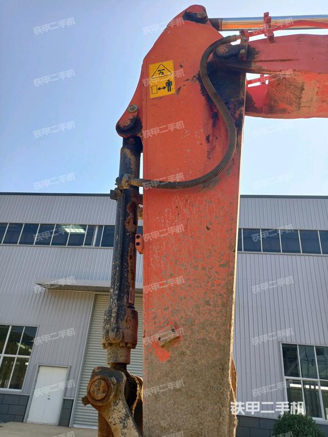 小臂整體左后（工作和回轉(zhuǎn)裝置）