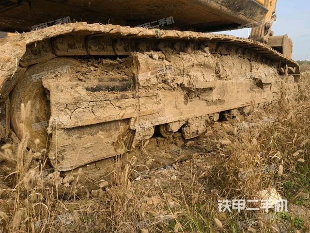 左側履帶整體?(行走機構) 左側履帶整體?(行走機構)