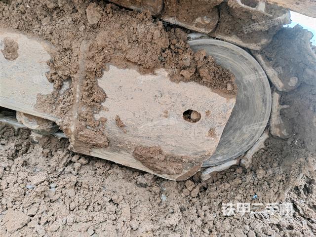 左導(dǎo)向輪（行走機(jī)構(gòu)）