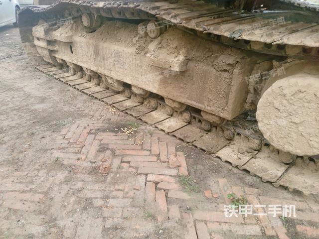 右側(cè)行走馬達(dá)蓋板（行走機(jī)構(gòu)）