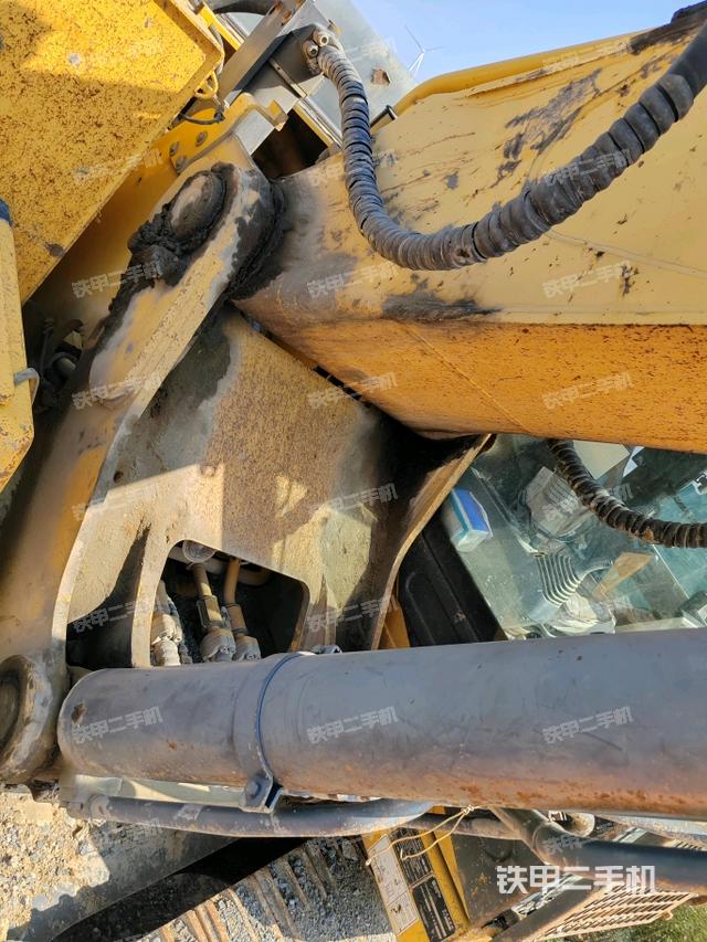 大臂根部?斜視（工作和回轉(zhuǎn)裝置）