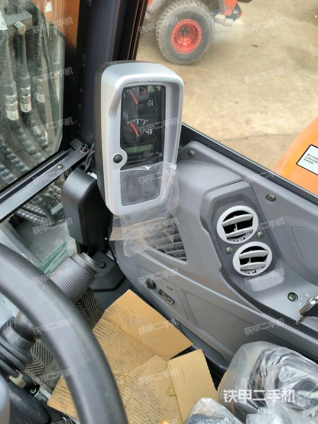 顯示屏?（駕駛室部分）