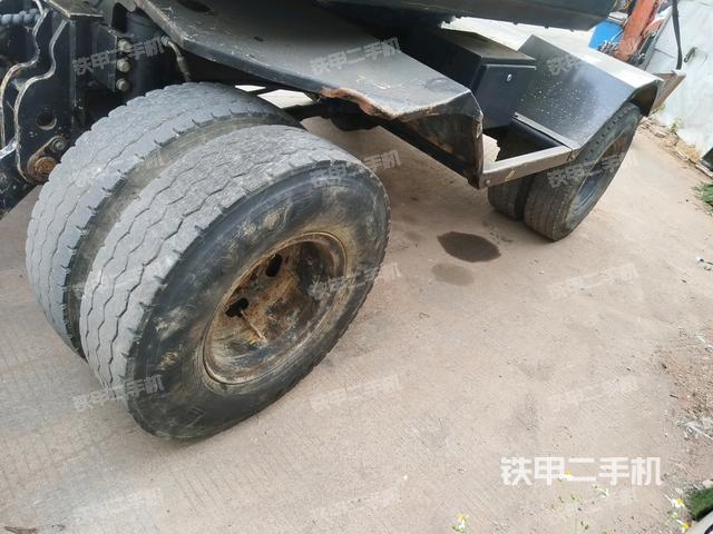 左側(cè)行走馬達(dá)蓋板（行走機(jī)構(gòu)）