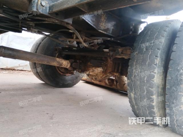 右導(dǎo)向輪（行走機(jī)構(gòu)）