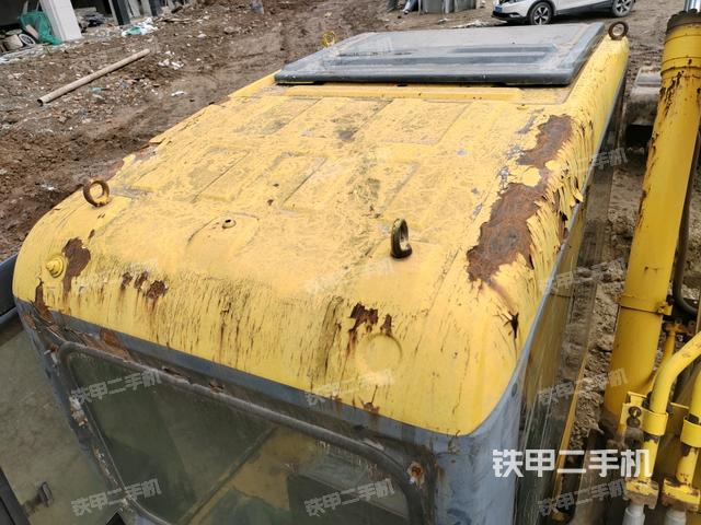 駕駛室頂部俯視（上車部件）