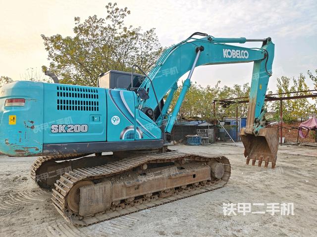 整機(jī)右后45°(整機(jī)外觀) 整機(jī)右后45°(整機(jī)外觀)