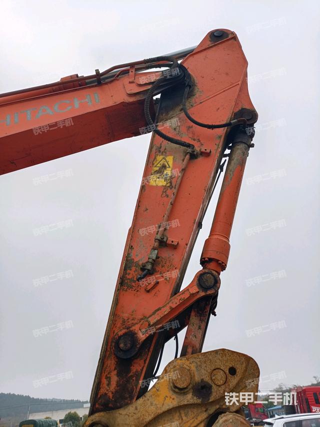 小臂整體右前（工作和回轉(zhuǎn)裝置）