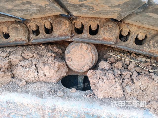 左側(cè)行走馬達(dá)蓋板（行走機(jī)構(gòu)）