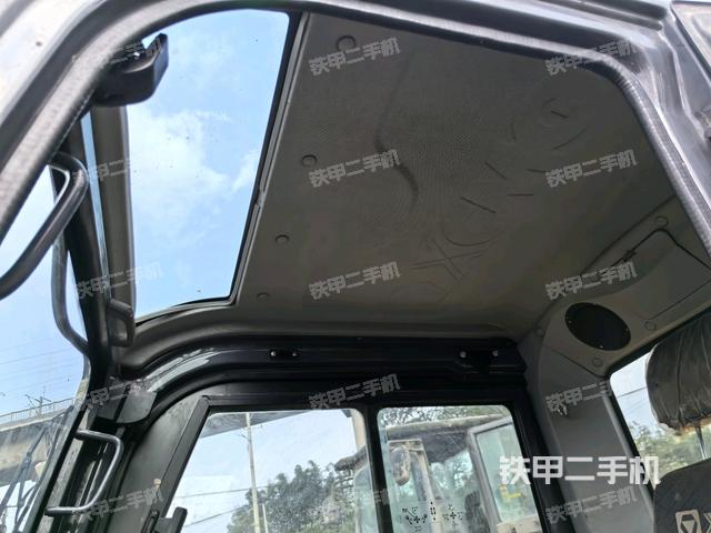 頂棚整體（駕駛室部分）