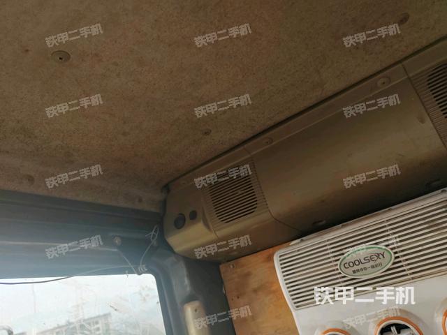 駕駛室左前45度（駕駛室部分）