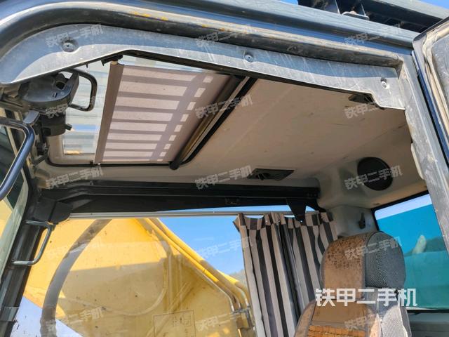 后窗玻璃角標(biāo)（駕駛室部分）