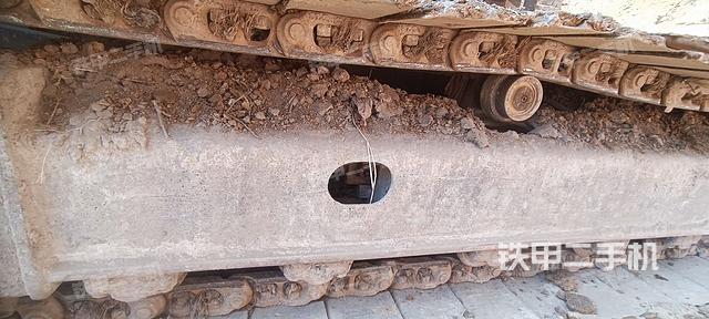 右導(dǎo)向輪（行走機(jī)構(gòu)）