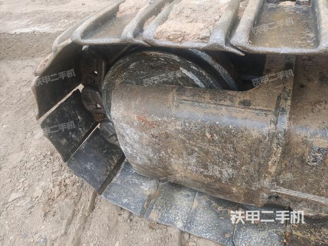 右導(dǎo)向輪（行走機(jī)構(gòu)）