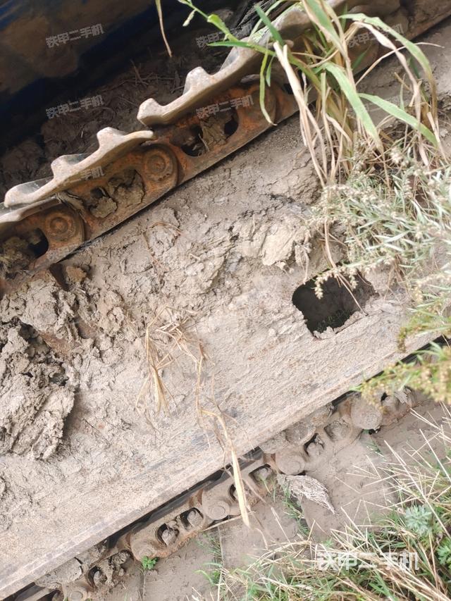 右驅(qū)動(dòng)輪（行走機(jī)構(gòu)）