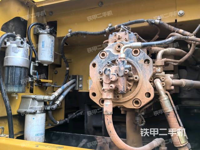 液壓泵室（大件艙室）