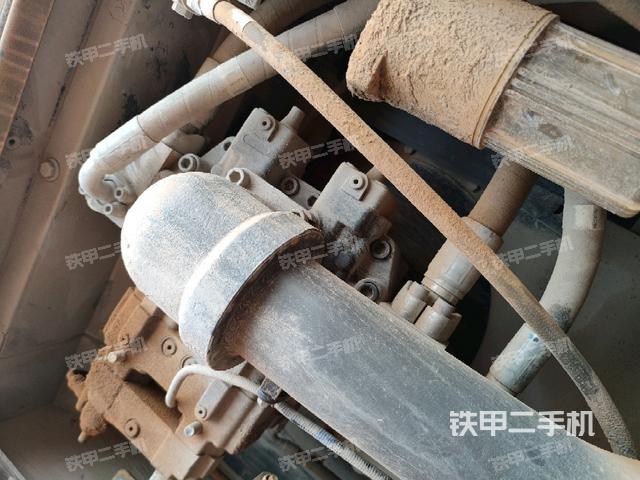 液壓泵斜45?右（大件艙室）