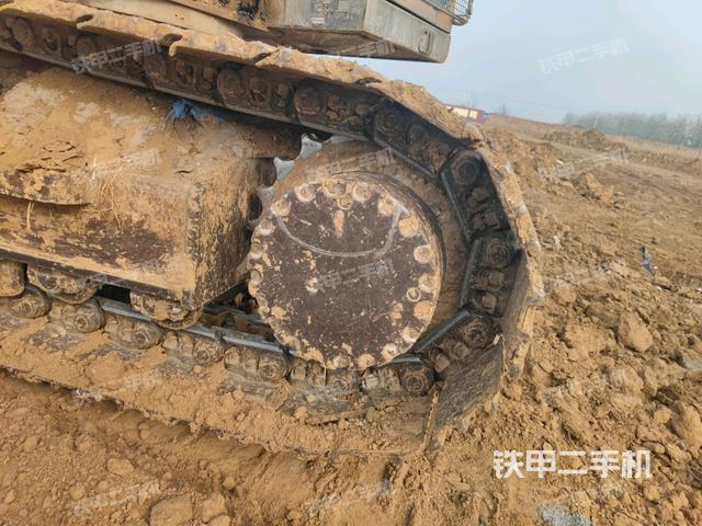 右驅(qū)動(dòng)輪(行走機(jī)構(gòu)) 右驅(qū)動(dòng)輪(行走機(jī)構(gòu))