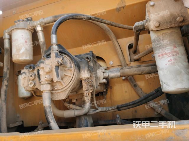 頂棚整體(駕駛室部分) 頂棚整體(駕駛室部分)