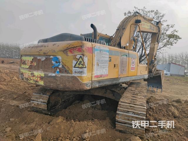 左后45(整機(jī)外觀) 左后45(整機(jī)外觀)