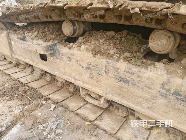 右側(cè)履帶整體（行走機(jī)構(gòu)）