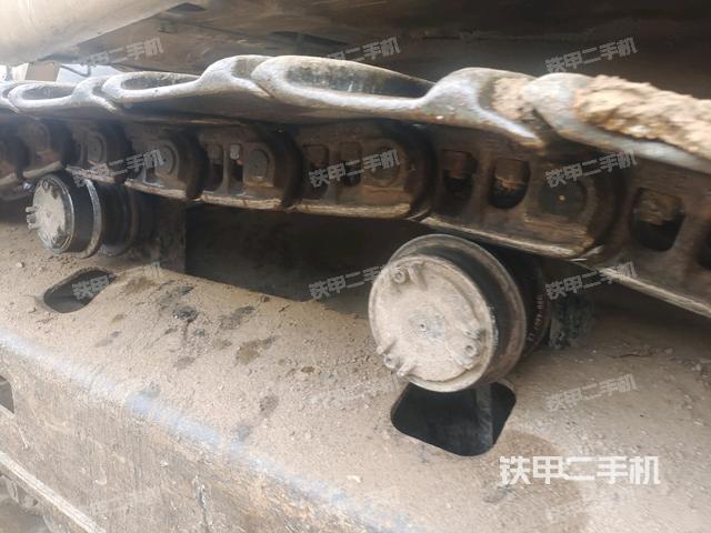 左導(dǎo)向輪（行走機(jī)構(gòu)）