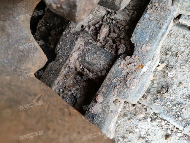 右導(dǎo)向輪（行走機(jī)構(gòu)）