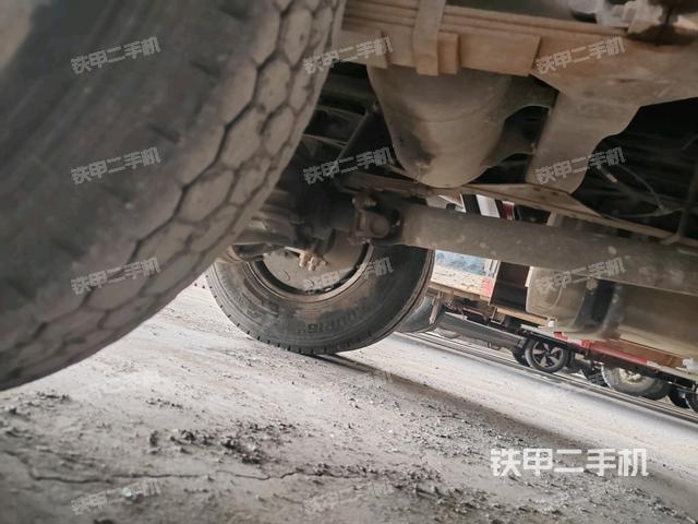 左驅(qū)動輪/左后輪(行走機構(gòu)) 左驅(qū)動輪/左后輪(行走機構(gòu))
