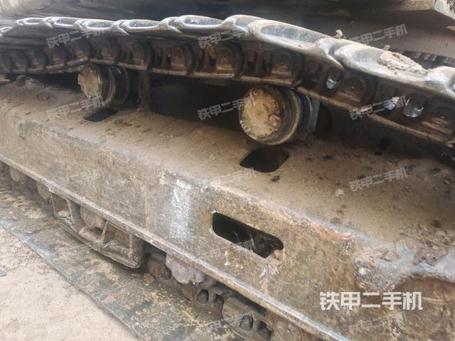 右側(cè)履帶整體（行走機(jī)構(gòu)）