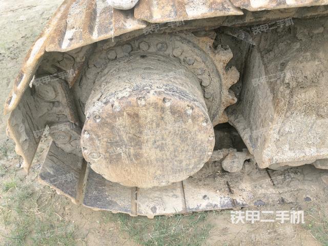 右驅(qū)動輪(行走機構(gòu)) 右驅(qū)動輪(行走機構(gòu))