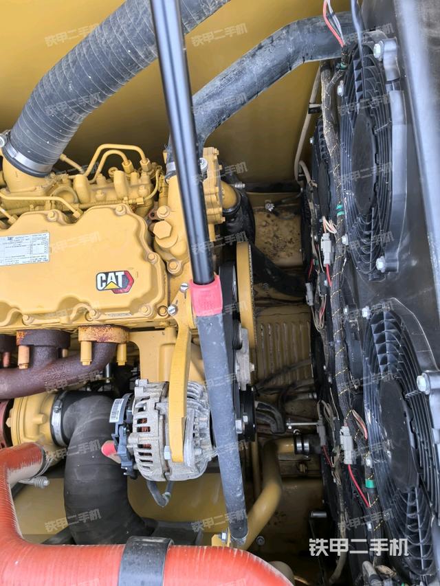 水箱+風扇特寫（上車部件）