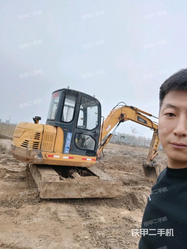 雷沃重工FR60挖掘机的设备实拍-第1张实拍照片