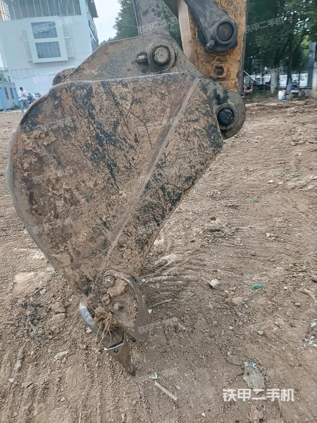 鏟斗45度（工作和回轉(zhuǎn)裝置）