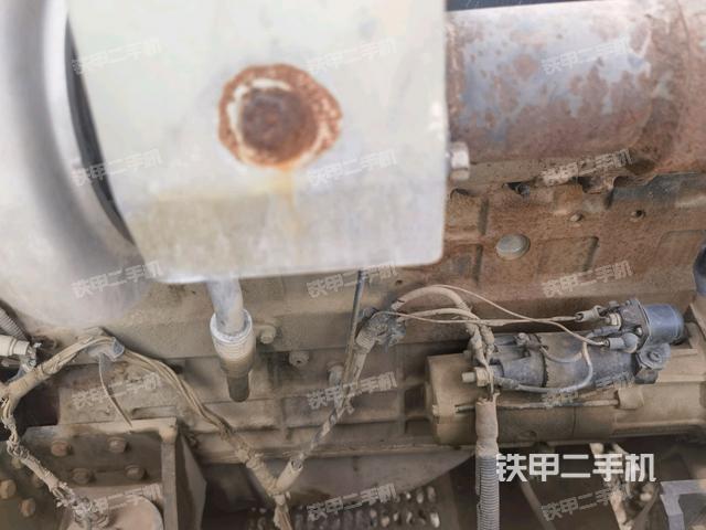 氣門室蓋螺絲特寫(上車部件) 氣門室蓋螺絲特寫(上車部件)