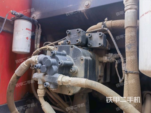 液壓泵室(大件艙室) 液壓泵室(大件艙室)
