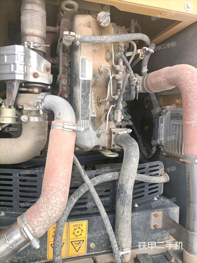 發(fā)動機(jī)室（上車部件）