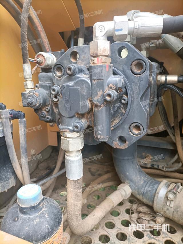 液壓泵室（大件艙室）