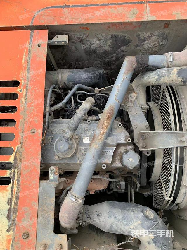 發(fā)動(dòng)機(jī)整體俯視（整機(jī)外觀）