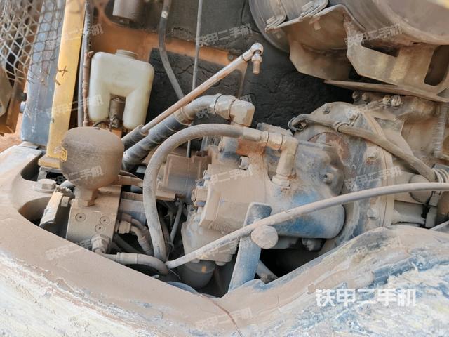 液壓泵室（大件艙室）