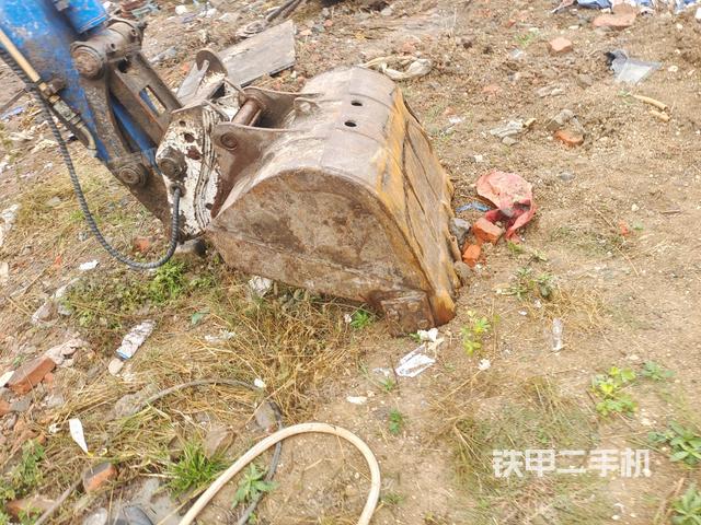 鏟斗45度（工作和回轉(zhuǎn)裝置）