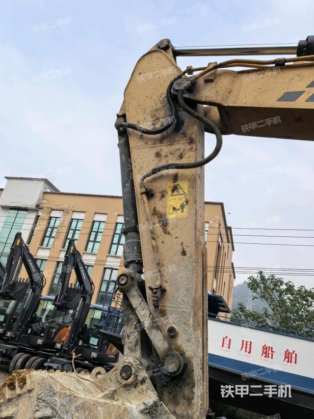 大臂整體?右側(cè)（工作和回轉(zhuǎn)裝置）