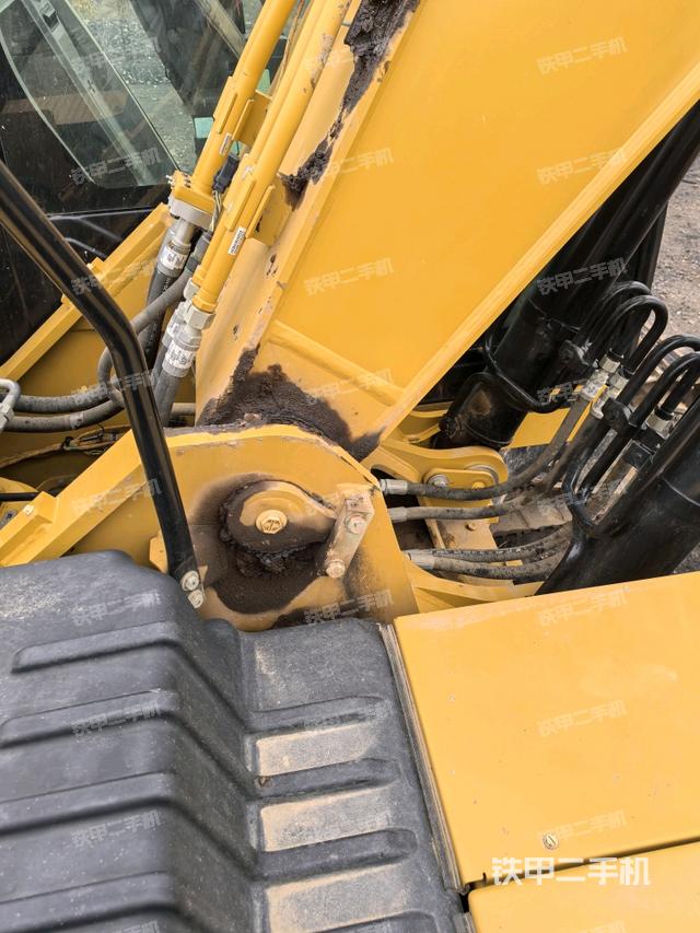 大臂根部?斜視（工作和回轉(zhuǎn)裝置）