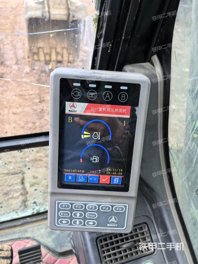 小時(shí)表（駕駛室部分）