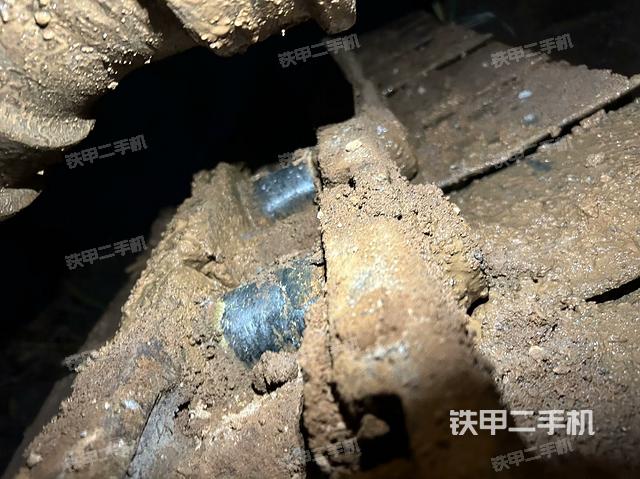 右導(dǎo)向輪（行走機(jī)構(gòu)）