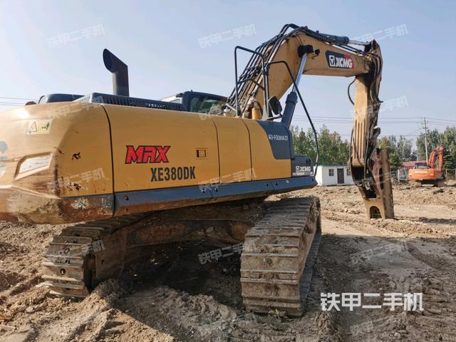 左后45(整機(jī)外觀) 左后45(整機(jī)外觀)