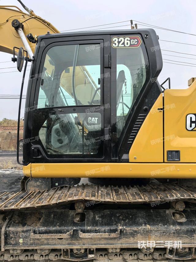 駕駛室正側(cè)（駕駛室部分）