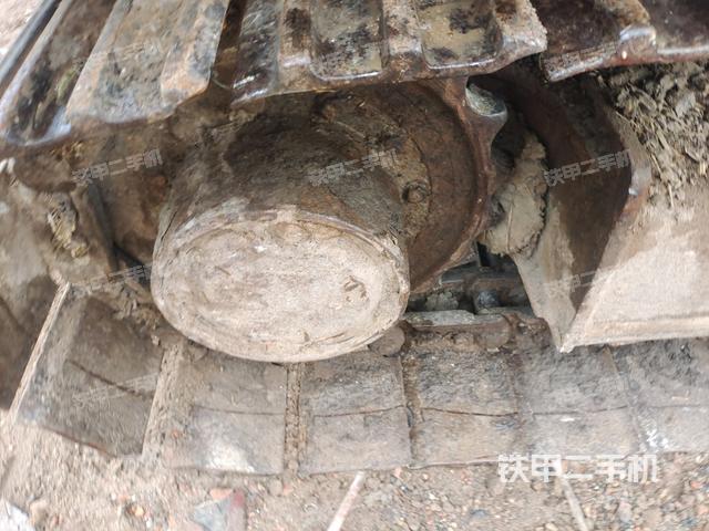 左驅(qū)動(dòng)輪（行走機(jī)構(gòu)）