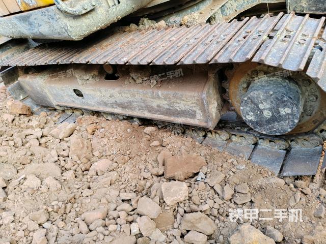 左側(cè)履帶整體?（行走機構(gòu)）