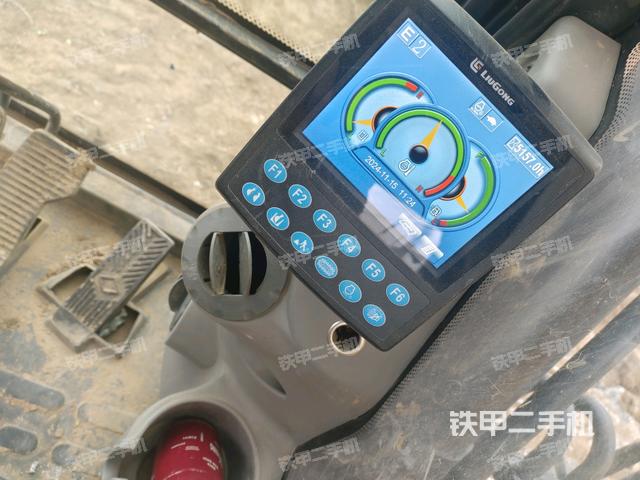 小時(shí)表（駕駛室部分）