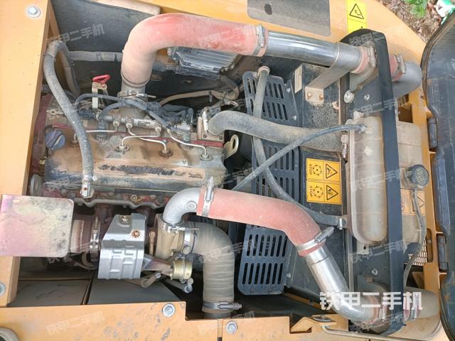 發(fā)動機室（上車部件）